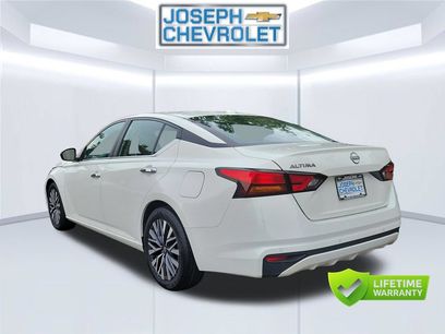 Used 2025 Nissan Altima 2.5 SV