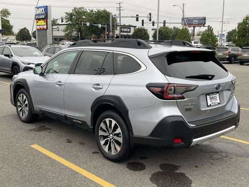 Used 2024 Subaru Outback Limited XT AWD/4WD image 5