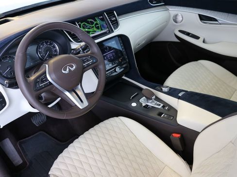 Certified 2021 INFINITI QX50 Autograph w/ Premium White Leather Package image 20