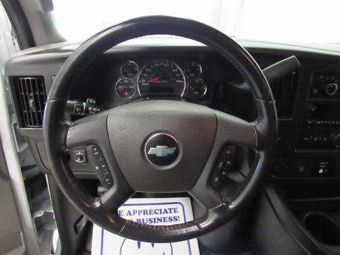 Used 2021 Chevrolet Express 2500 w/ Driver Convenience Package image 40