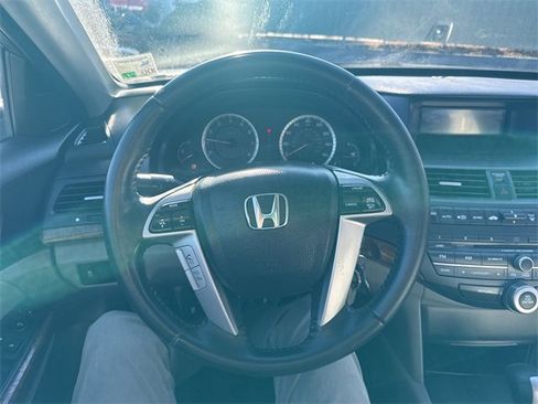 Used 2011 Honda Accord EX-L image 14