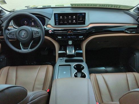Used 2025 Acura MDX FWD w/ Technology Package image 16
