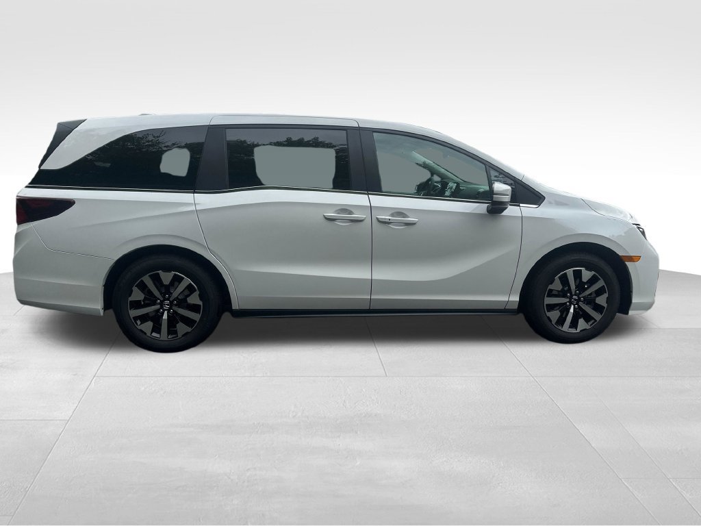 New 2026 Honda Odyssey EX-L image 8