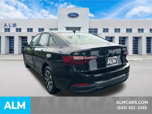 Used 2024 Volkswagen Jetta S FWD image 8