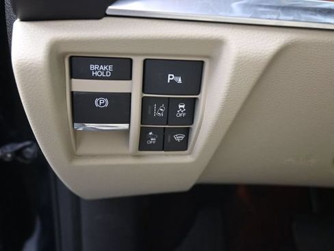 Used 2017 Acura MDX FWD w/ Advance Package image 18