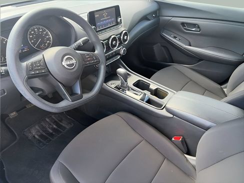 Used 2024 Nissan Sentra S FWD image 13