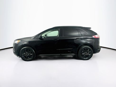 Used 2022 Ford Edge SE w/ Black Appearance Package AWD/4WD image 4