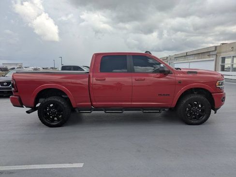Used 2022 RAM 2500 Laramie w/ Night Edition AWD/4WD image 2