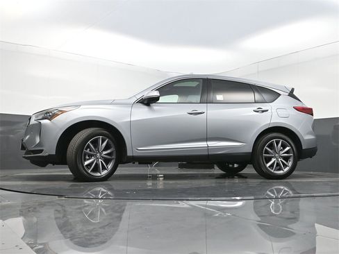 Used 2023 Acura RDX w/ Technology Package image 34