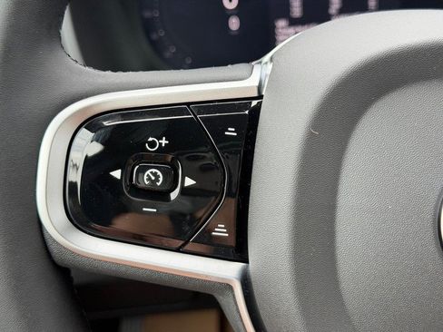 New 2026 Volvo XC90 B5 Core AWD/4WD image 11