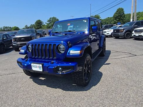 Used 2020 Jeep Wrangler Unlimited Sahara AWD/4WD image 14