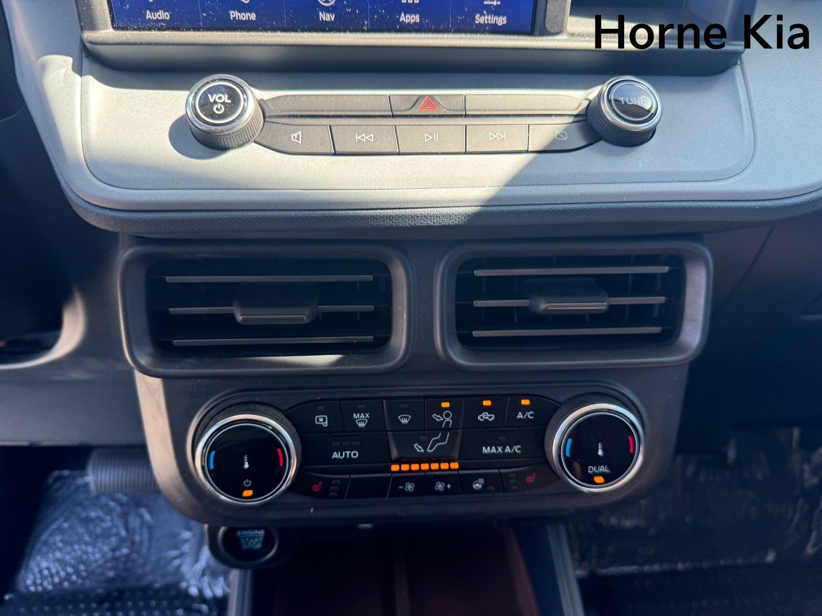 Used 2024 Ford Maverick Lariat w/ 4K Tow Package AWD/4WD image 34