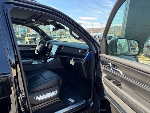 New 2026 Jeep Grand Wagoneer L Summit w/ Rear Seat Video Group I AWD/4WD image 23