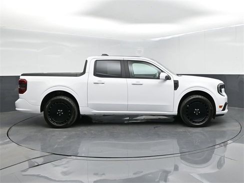 Used 2025 Ford Maverick Lobo image 9