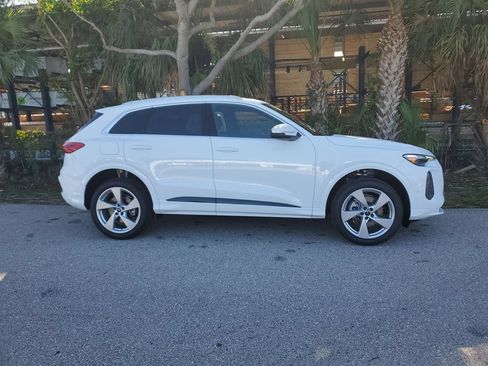 New 2026 Audi Q5 Premium Plus AWD/4WD image 4