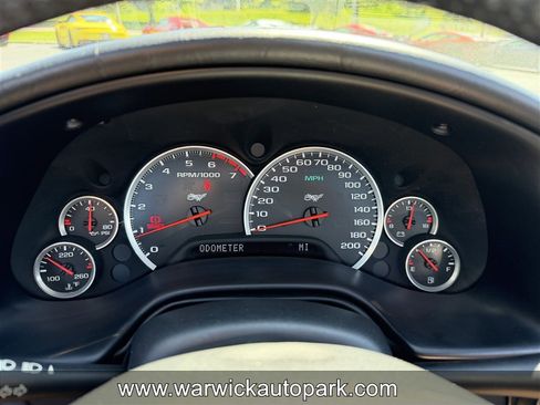 Used 2003 Chevrolet Corvette Convertible w/ Preferred Equipment Group1 RWD image 7