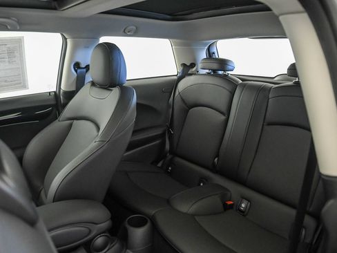 Certified 2024 MINI Cooper S FWD image 18