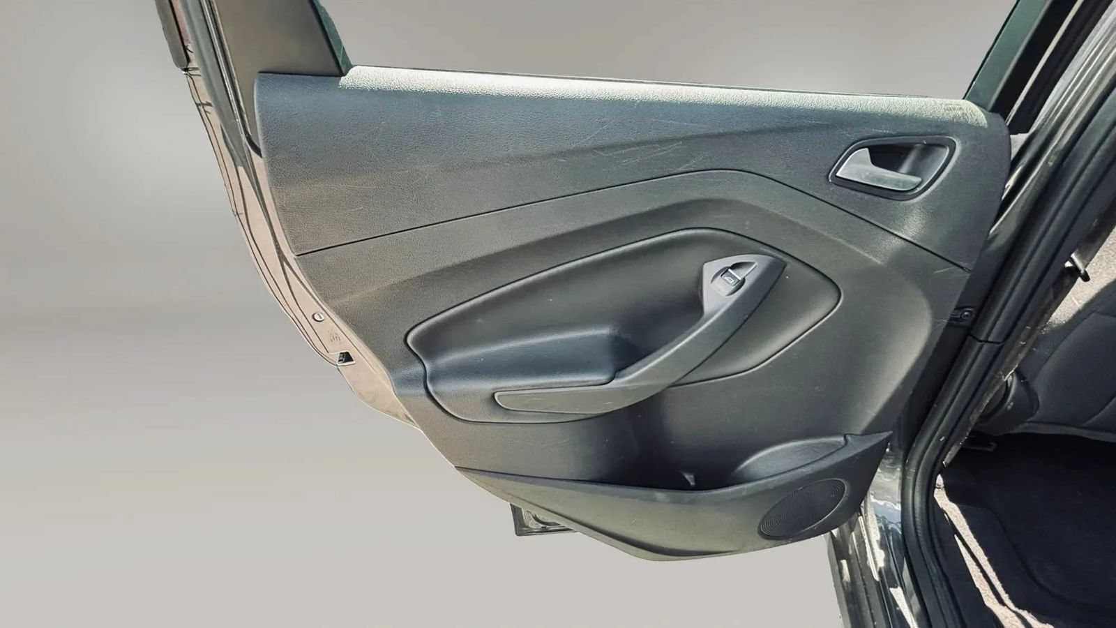 Used 2016 Ford C-MAX SE FWD image 12