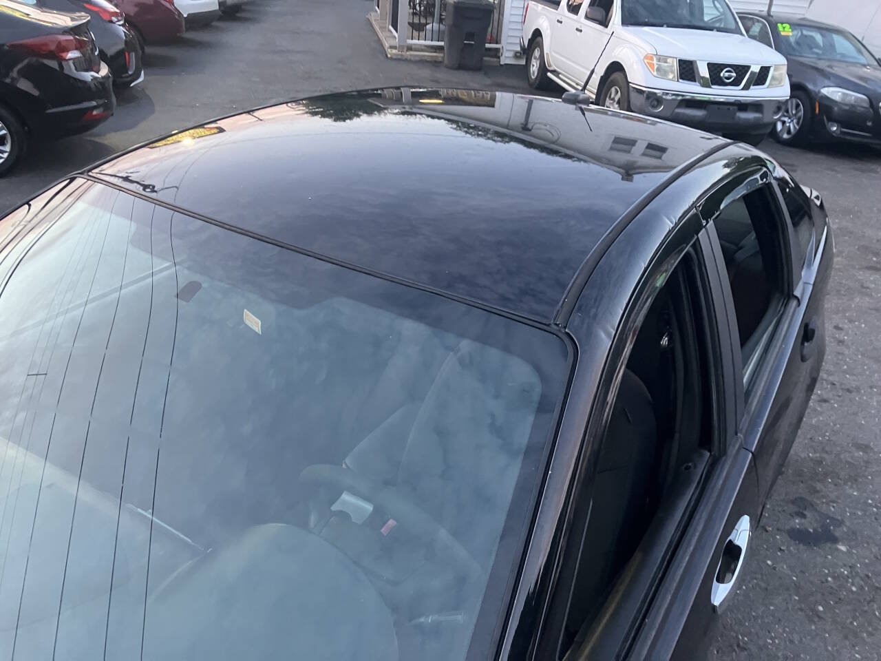 Used 2010 Ford Focus SE FWD image 13