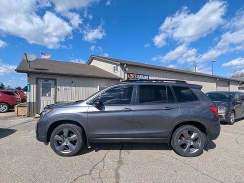 Used 2021 Honda Passport Touring image 17