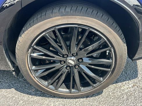 Used 2024 Cadillac Lyriq Sport AWD/4WD image 36