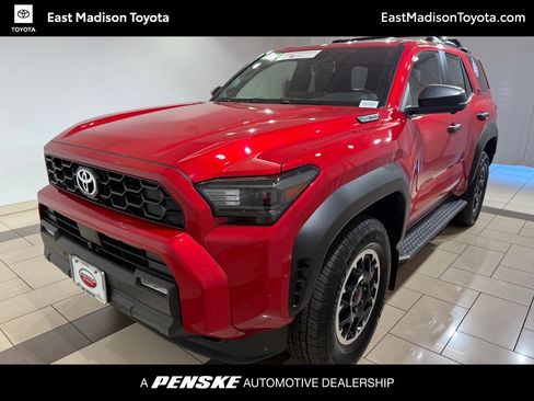 Certified 2025 Toyota 4Runner TRD Off-Road Premium AWD/4WD image 1