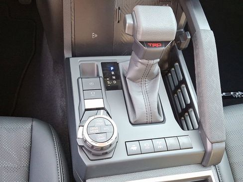 New 2026 Toyota Tacoma TRD Off-Road AWD/4WD image 17
