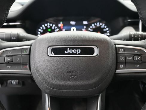 Used 2025 Jeep Compass Limited AWD/4WD image 31