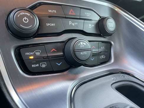 Used 2018 Dodge Challenger SXT Plus image 22