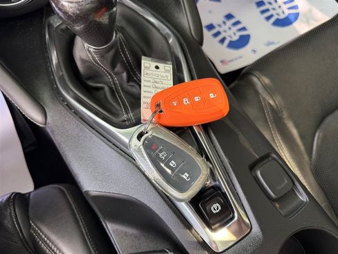 Used 2019 Chevrolet Camaro SS RWD image 44