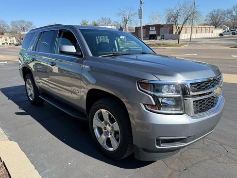Used 2018 Chevrolet Tahoe LT image 5