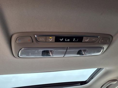 Used 2020 Kia Telluride SX w/ Towing Package image 11