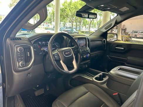 Used 2021 GMC Sierra 1500 SLT w/ SLT Premium Plus Package AWD/4WD image 2