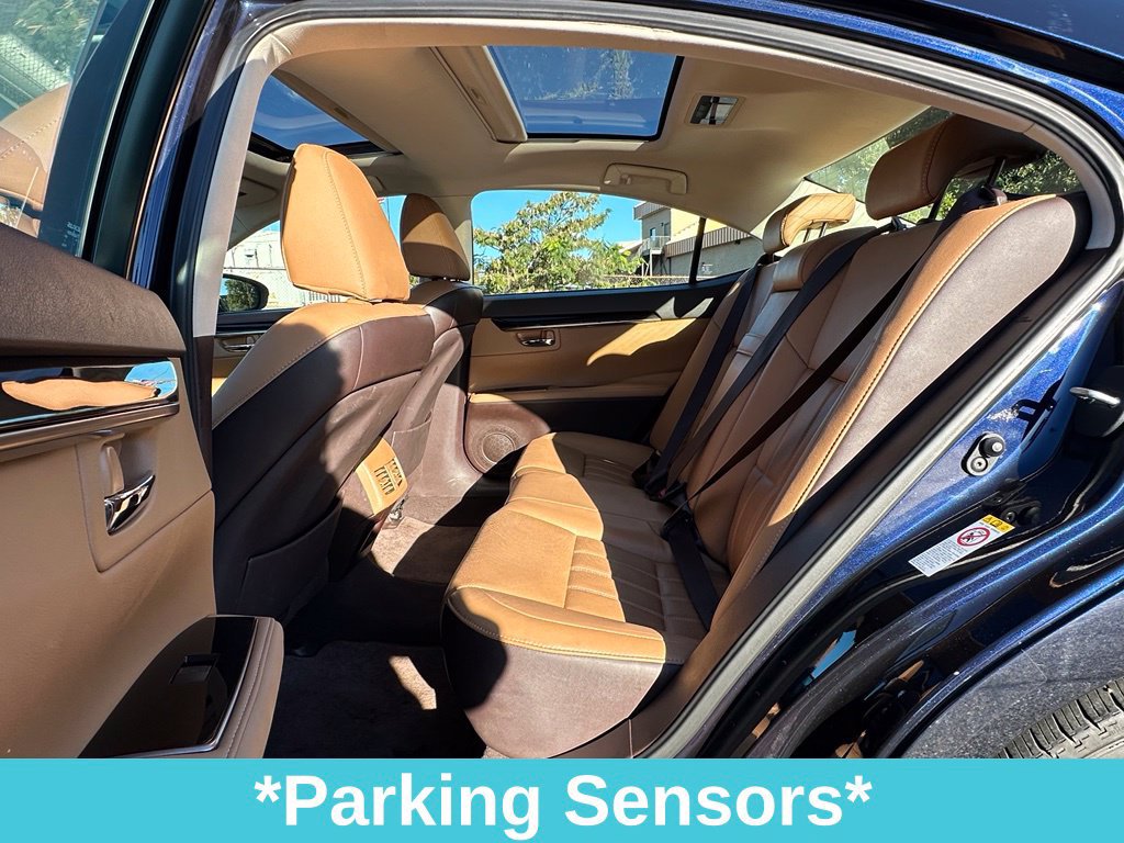 Used 2018 Lexus ES 350 w/ Luxury Package w/Wood Trim FWD image 26