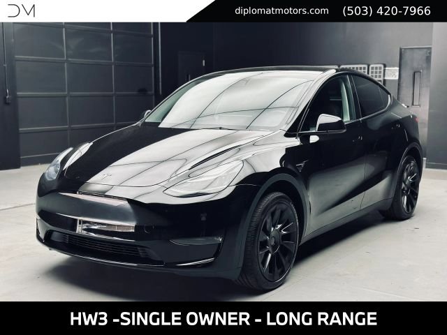 Used 2023 Tesla Model Y Long Range AWD/4WD image 1