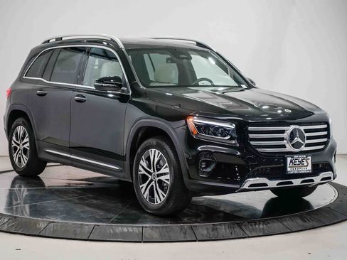 Used 2026 Mercedes-Benz GLB 250 image 5