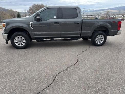Used 2020 Ford F250 XLT AWD/4WD image 3
