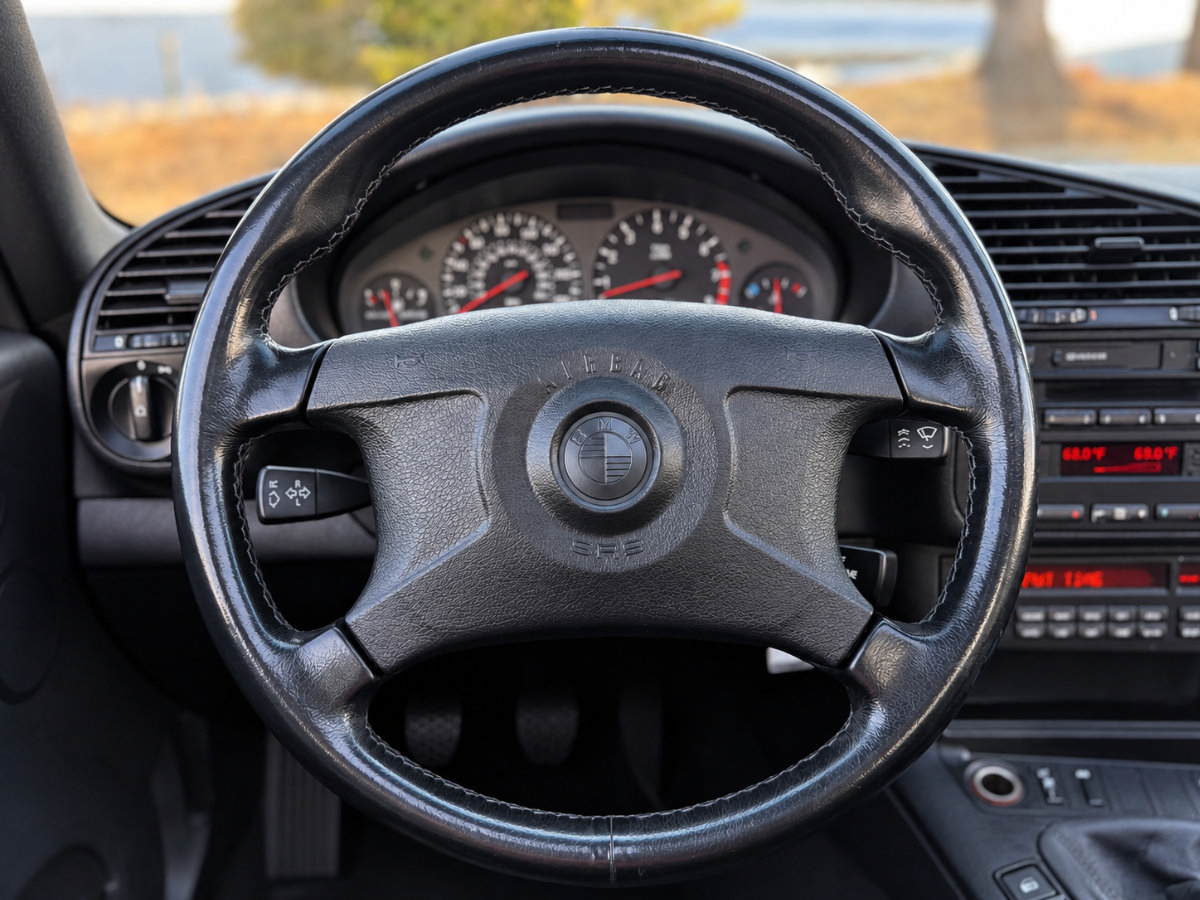 Used 1997 BMW M3 Coupe RWD image 26