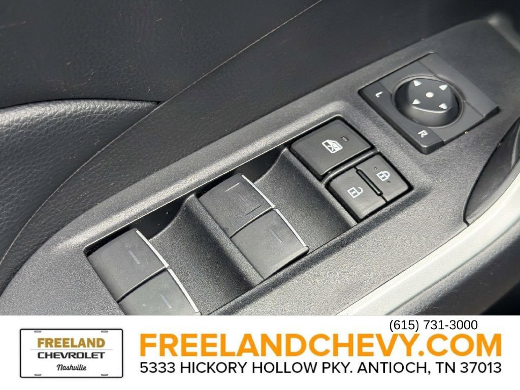 Used 2023 Toyota RAV4 XLE AWD/4WD image 25