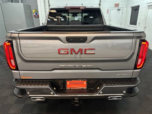 Used 2025 GMC Sierra 1500 SLT w/ SLT Premium Plus Package AWD/4WD image 8