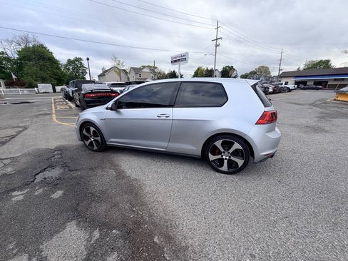 Used 2016 Volkswagen GTI S FWD image 34