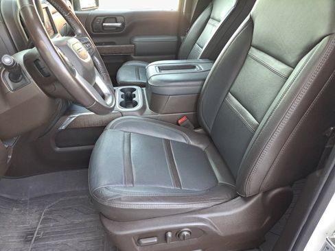 Used 2022 GMC Sierra 2500 Denali AWD/4WD image 8