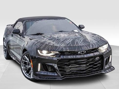 Used 2023 Chevrolet Camaro ZL1 RWD image 2