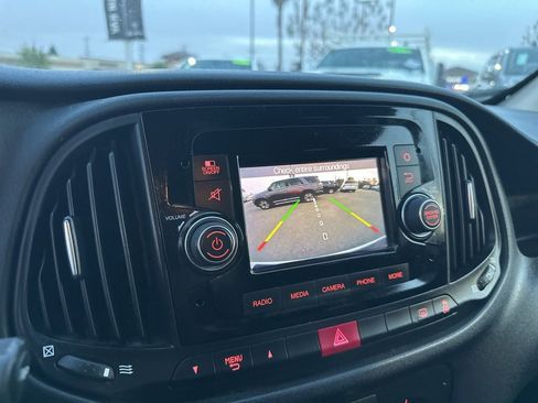 Used 2022 RAM ProMaster City Wagon image 12