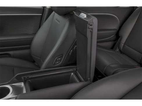 New 2026 Hyundai Ioniq 9 SEL AWD/4WD image 13