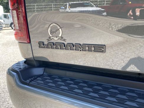 New 2026 RAM 3500 Laramie AWD/4WD image 5