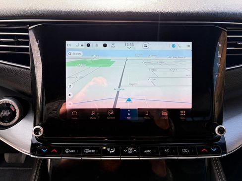 Used 2024 Jeep Wagoneer Series II image 24