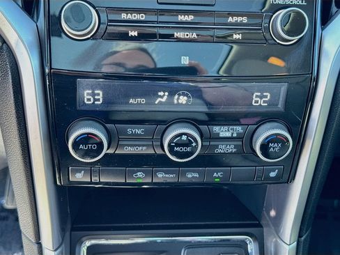 Used 2020 Subaru Ascent Limited w/ Technology Package AWD/4WD image 14