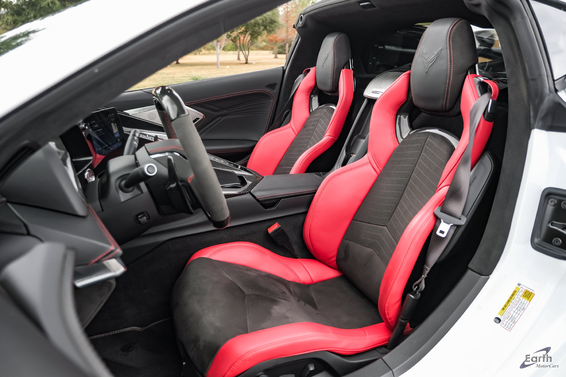 Used 2024 Chevrolet Corvette Z06 w/ Z07 Performance Package RWD image 51
