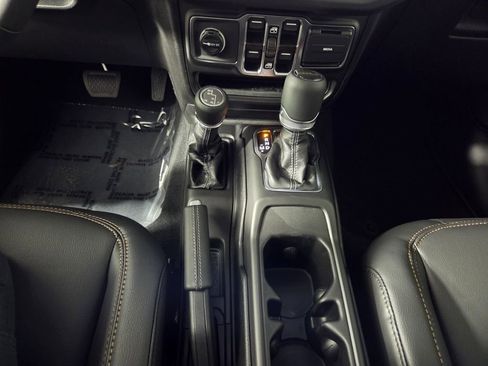 New 2026 Jeep Gladiator Sport image 11